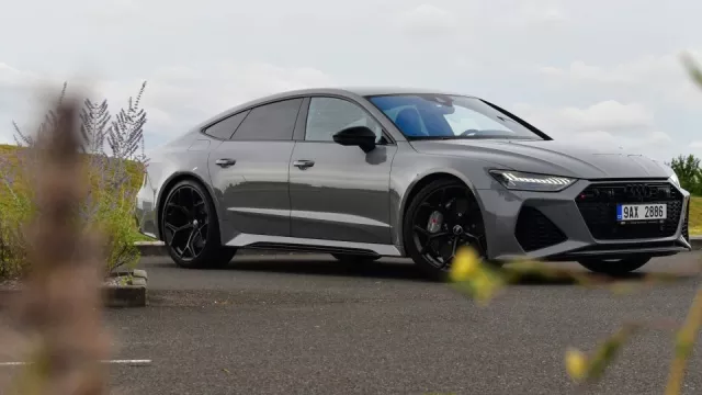 Audi RS 7 Sportback Performance je auto s nejhezčími koly. Umí být sporťák i vůz pro každý den