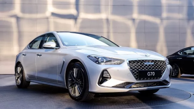 Další vyzyvatel si troufá na Němce. Genesis G70