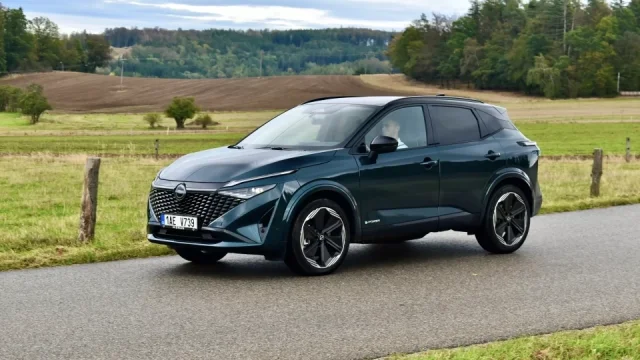 Vánoce u Nissanu přinášejí více výbavy a zvýhodnění až 110 tisíc korun. Záleží ale na motoru