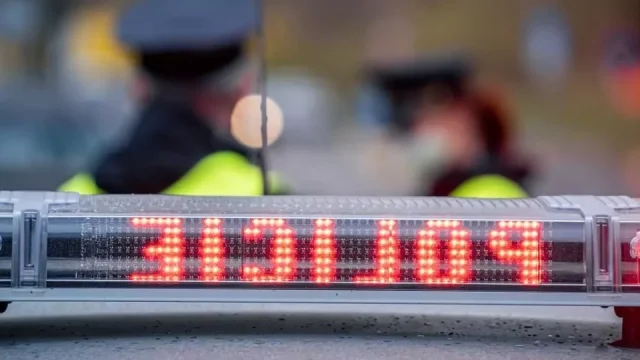 Komentář: Naučte se poznávat tohle auto a budete dostávat méně pokut. Policie jich má jen 30