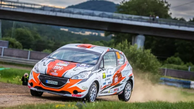 Kam přijel, tam zvítězil - Peugeot 208 R2