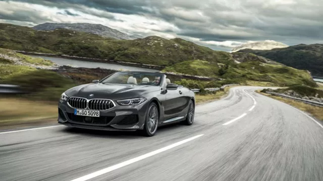 Radost z jízdy bez střechy nad hlavou - BMW řady 8 Cabrio