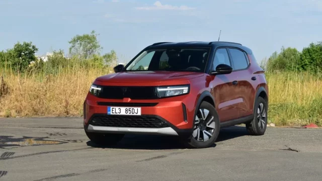 Elektrický Opel Frontera se vám nakonec bude líbit, ale musíte hodit za hlavu minulost