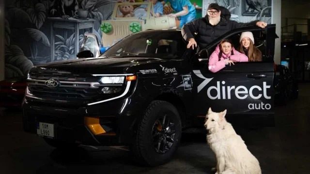 Pepa bude vyprávět o své cestě Kanadou přímo mezi auty. Fanoušky zve do showroomu