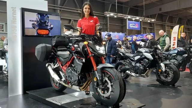 Přes čtyřicet motocyklů včetně čtyř novinek. Honda ovládla výstaviště v Praze