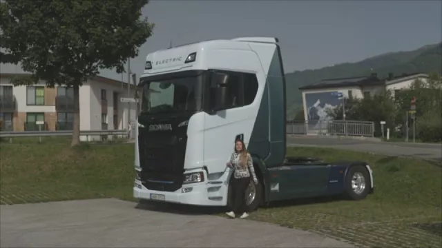 Absolutní komfort na palubě. Amazonka vyzkoušela elektrický tahač Scania 40 S