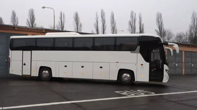 Vojáci mají nový autobus Scania