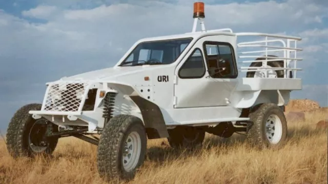 Retro: V Namibii vyráběli auto, které vymyslel tamní farmář. Dnes pomáhá s těžbou diamantů