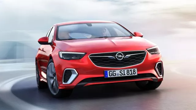 Insignii OPC pohřbili Francouzi, Opel tak oživil označení GSi