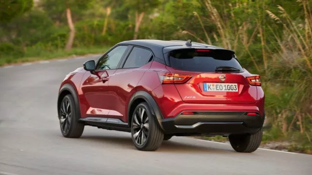 Nissan opět zlevňuje. Malé SUV nabízí slevu až 107 tisíc korun, vejde se pod půl milionu