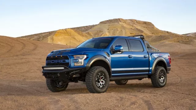 Pouštní raketa. Shelby řádně vylepšil F-150 Raptor