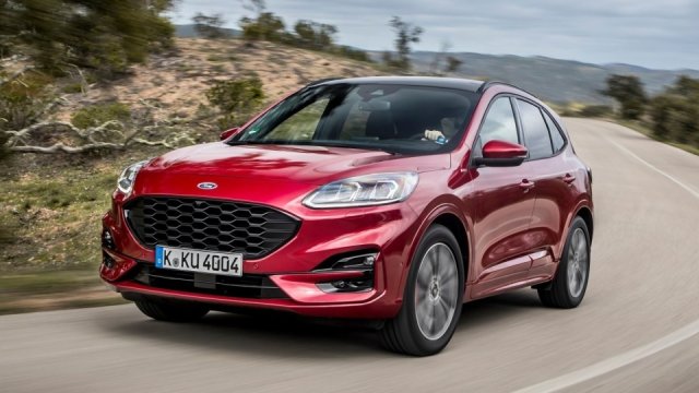 Ford mění ceny. Oblíbené SUV Kuga je na pohled levnější, většina motorů ale zdražila