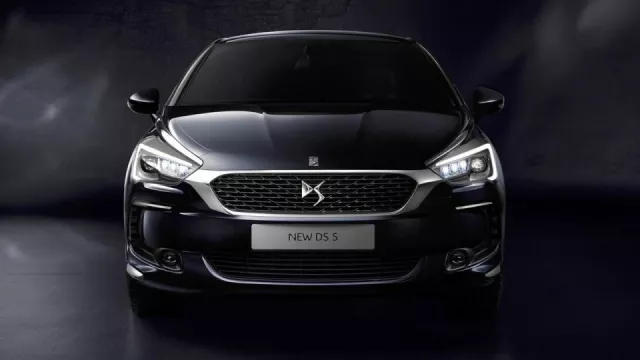 Aur revoir Citroën, bonjour DS 5