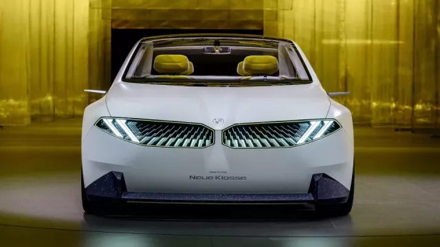 Takto si BMW představuje svou budoucnost. Čistý design, aerodynamika a elektrický pohon