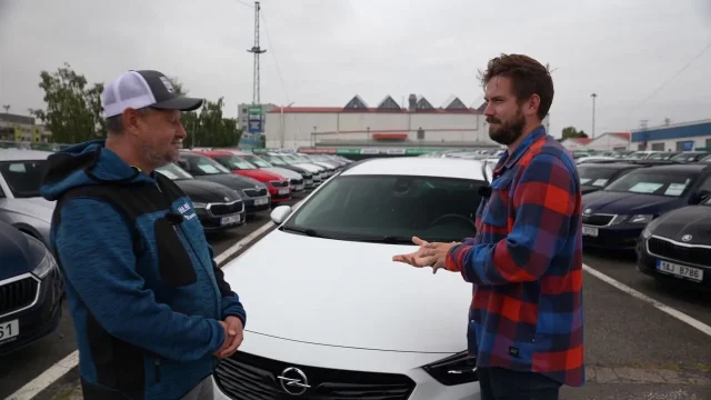 Ojetý Opel Insignia dnes stojí málo a umí být spolehlivý. Je ale potřeba vybrat správný motor