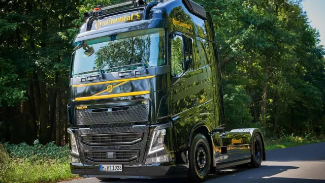 Continental a Volvo FH tvoří kladivo boha Thora