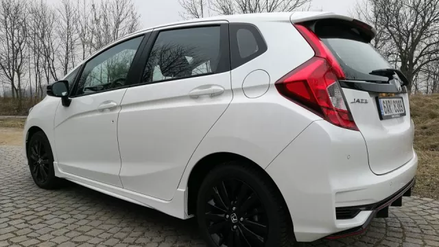 Nákupní taška, MPV i kombi v jednom - nová Honda Jazz