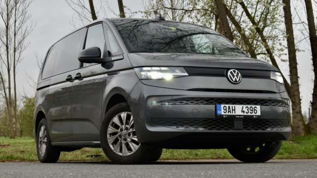 Volkswagen Multivan je v mnoha ohledech lepší než jeho předchůdce. Pár věcí mu ale chybí