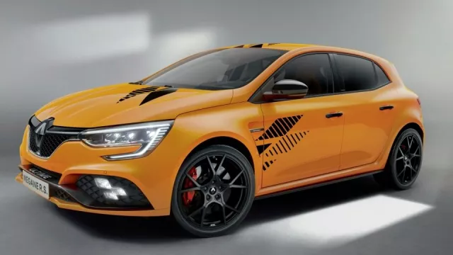 Renault představil poslední limitovanou edici modelu Mégane R.S. Ze čtyřválce vydoloval 300 koní