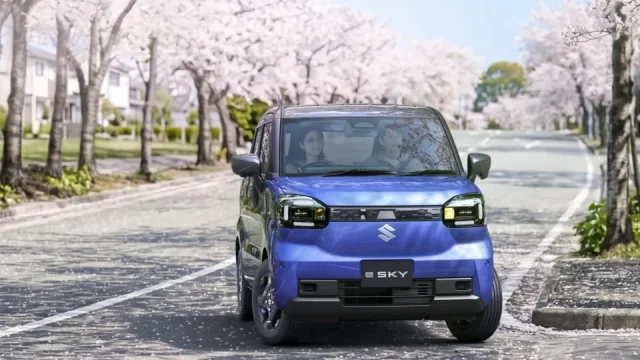 Suzuki má nový levný městský elektromobil. Je kratší než Citigo, prostorností se podobá Fabii