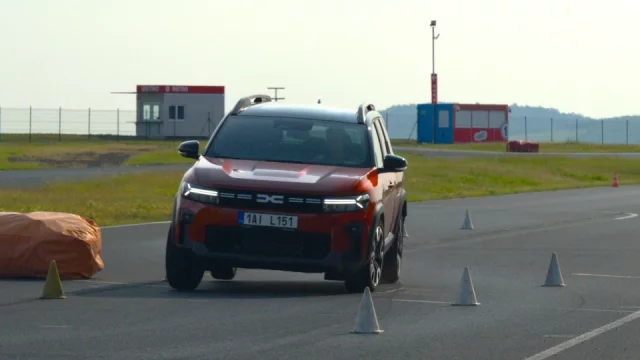 Vyzkoušeli jsme nejlevnější velké SUV s cenovkou 550 tisíc korun. Zazářilo v testu spotřeby