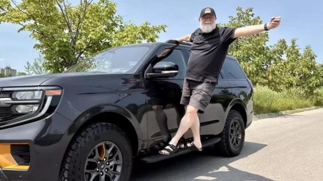 Pepa vyrazil jako Fotr na tripu do Kanady s obřím SUV. Takové v Evropě jen tak nepotkáte