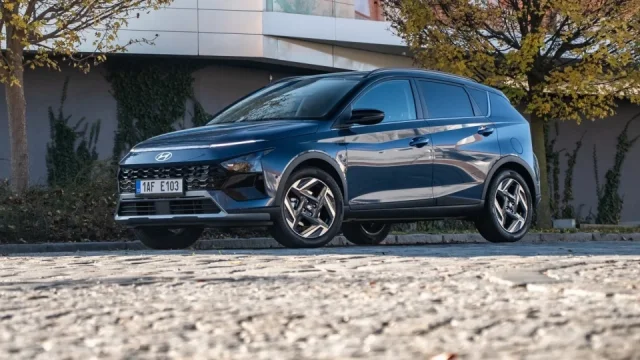 Elektromobily, učte se. Bayon dává za 460 tisíc automat, výbavu, bezstarostný dojezd a dost prostoru