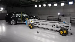 Range Rover Velar Euro NCAP 6