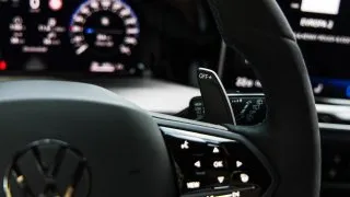 Volkswagen Golf Variant R