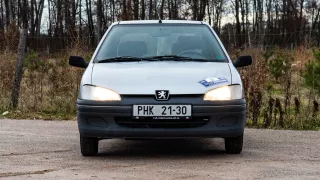 Peugeot 106