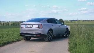 Volvo ES90