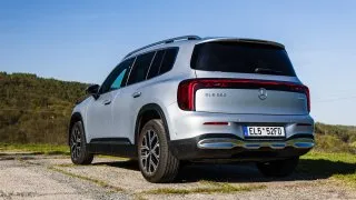 Mercedes-Benz GLB 350 4Matic s technologií EQ
