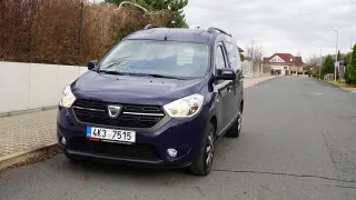 Ojetá Dacia Dokker je levný pracant, který se prodává i s nízkým nájezdem. Umí také LPG