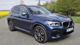 Test BMW X3 xDrive30e: SUV do zásuvky nadchlo dynamikou a podvozkem. Zklamala spotřeba benzinu