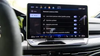 Volkswagen Golf Variant R