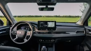 Mitsubishi Outlander PHEV