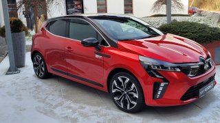 Mitsubishi přivezlo na český trh nový Colt. Stojí méně než klon od Renaultu, ale se slabším motorem