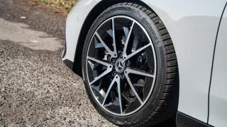 Test Mercedes-Benz CLA hybrid