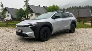 Toyota bZ4X Touring