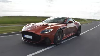 Aston Martin DBS Superleggera