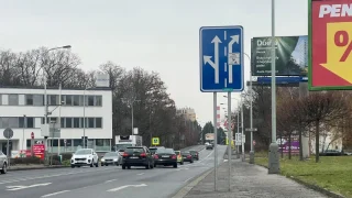 Konec rýžování na pokutách za měření na třicítce. Nejvýnosnější pražský radar se konečně změnil