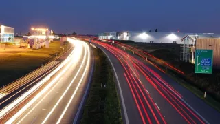 Známe cenu jednodenní dálniční známky. Bude stát výrazně méně než desetidenní