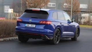 VW Touareg R