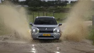 Mitsubishi Outlander PHEV