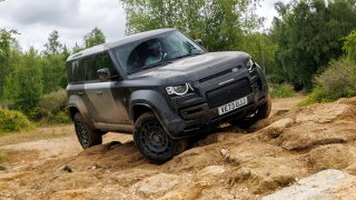 Land Rover Defender OCTA