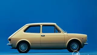 Retro Fiat 127 5