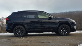 Toyota RAV4 Black Edition.