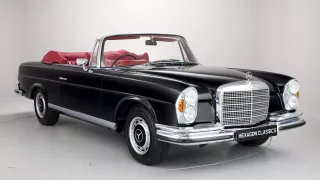 Krásný Mercedes-Benz 280 SE stojí víc než superspo