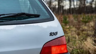 Peugeot 106