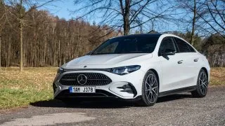 Test Mercedes-Benz CLA hybrid